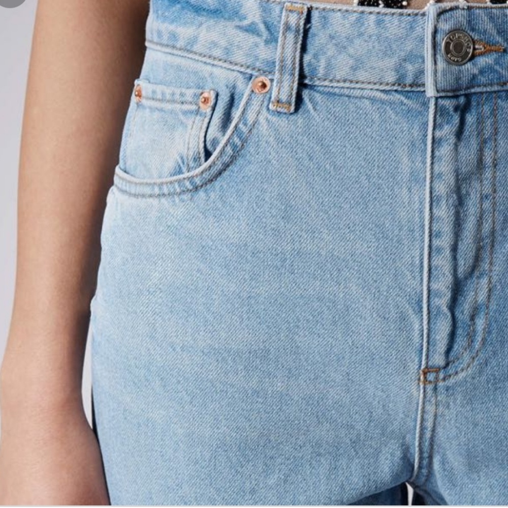 ✨👖Top Shop light Wash mom jeans👖✨